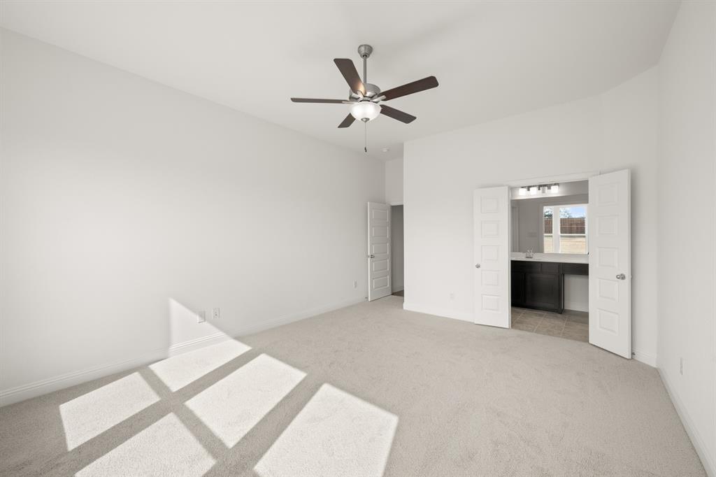 808 Stone Eagle Drive Azle, TX 76020 - Photo 17 of 28 808 Stone Eagle- Primary Suite-2