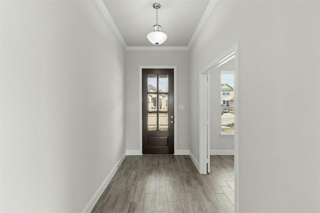 808 Stone Eagle Drive Azle, TX 76020 - Photo 5 of 28 704Lemmon