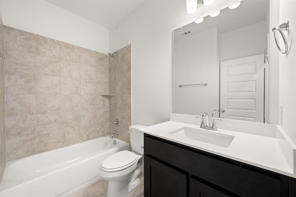 808 Stone Eagle Drive Azle, TX 76020 - Photo 6 of 28 808 Stone Eagle- Bathroom-1