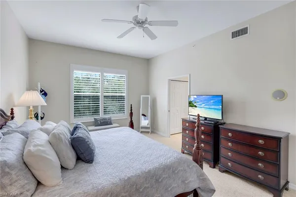 $395,000 | 8231 Parkstone Place, Unit 301, Naples, FL 34120