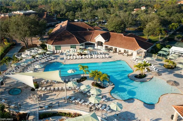 $395,000 | 8231 Parkstone Place, Unit 301, Naples, FL 34120