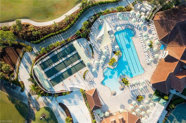 $395,000 | 8231 Parkstone Place, Unit 301, Naples, FL 34120