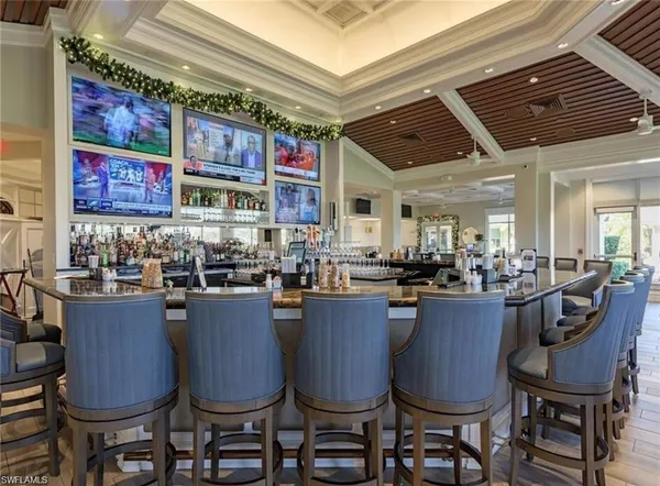 $395,000 | 8231 Parkstone Place, Unit 301, Naples, FL 34120