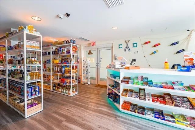 $470,000 | 1861 Northwest S River Drive, Unit 2609, Miami, FL 33125