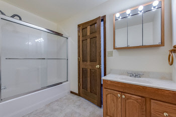 719 East Dopp Road Midland, MI 48640 - Photo 8 of 17