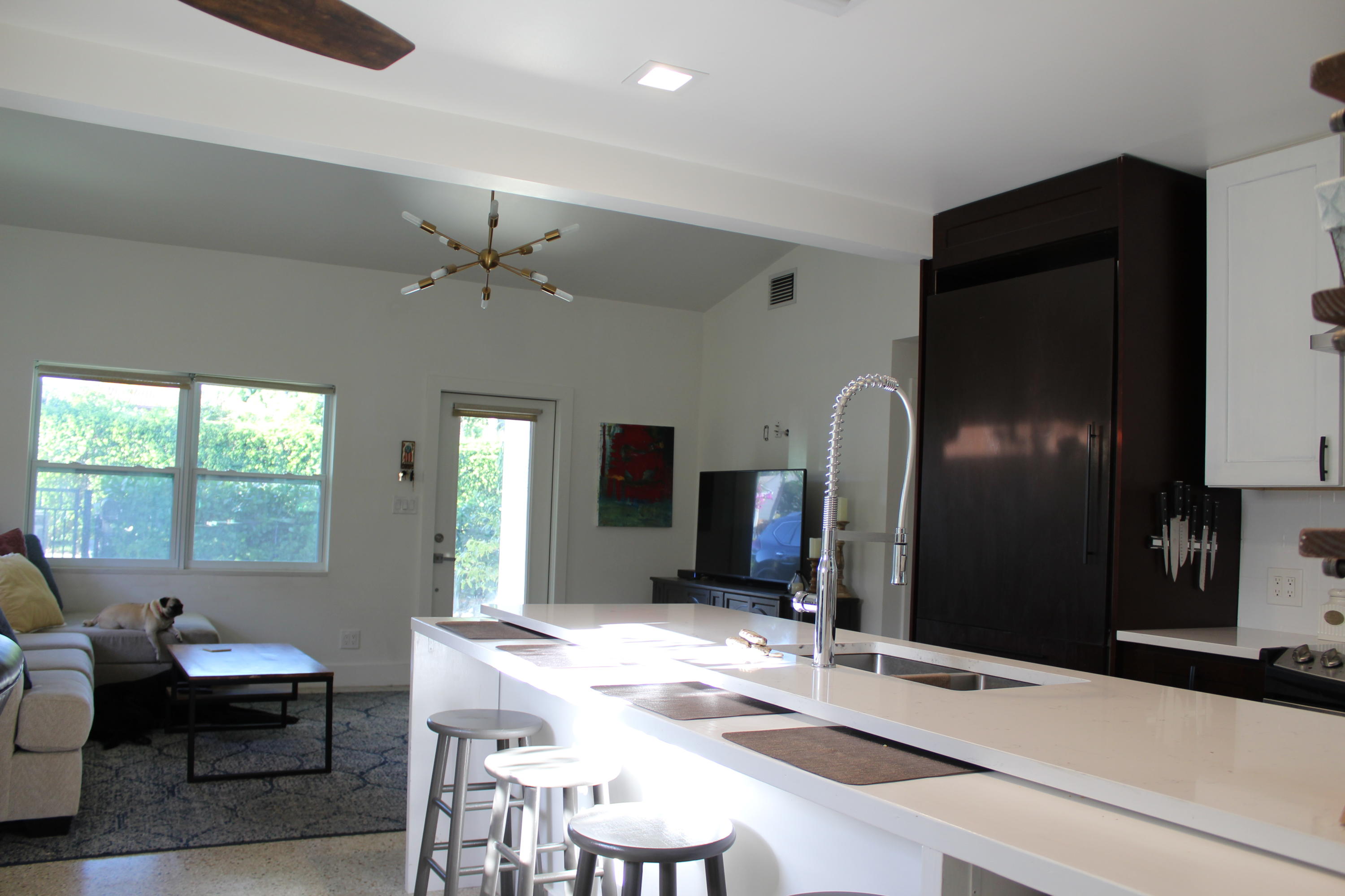 338 Puritan Road West Palm Beach, FL 33405 - Photo 4 of 15 BAR @ KITCHEN ISLAND
