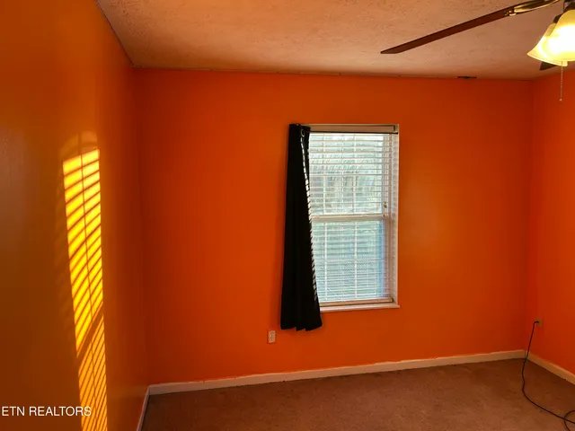 $349,900 | 132 Ridgefield Drive, Dandridge, TN 37725