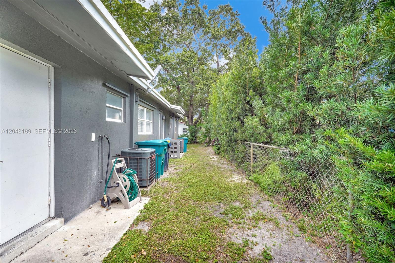 746 Southwest 4th Street, Unit 1 Dania Beach, FL 33004 - Photo 25 of 34