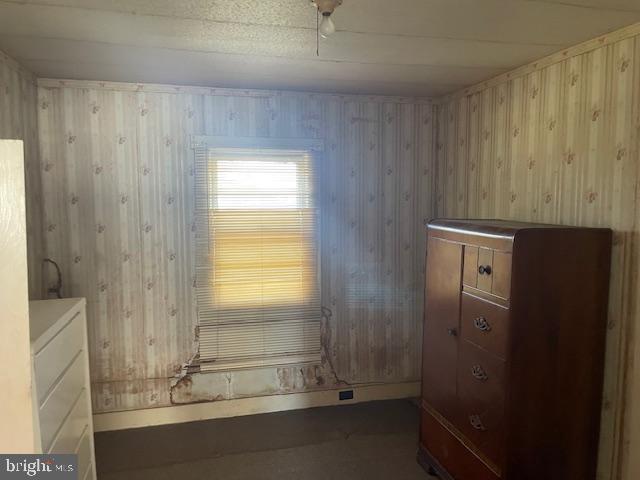 5733 Coventry Parish Road Westover, MD 21871 - Photo 22 of 27 a bathroom with a shower