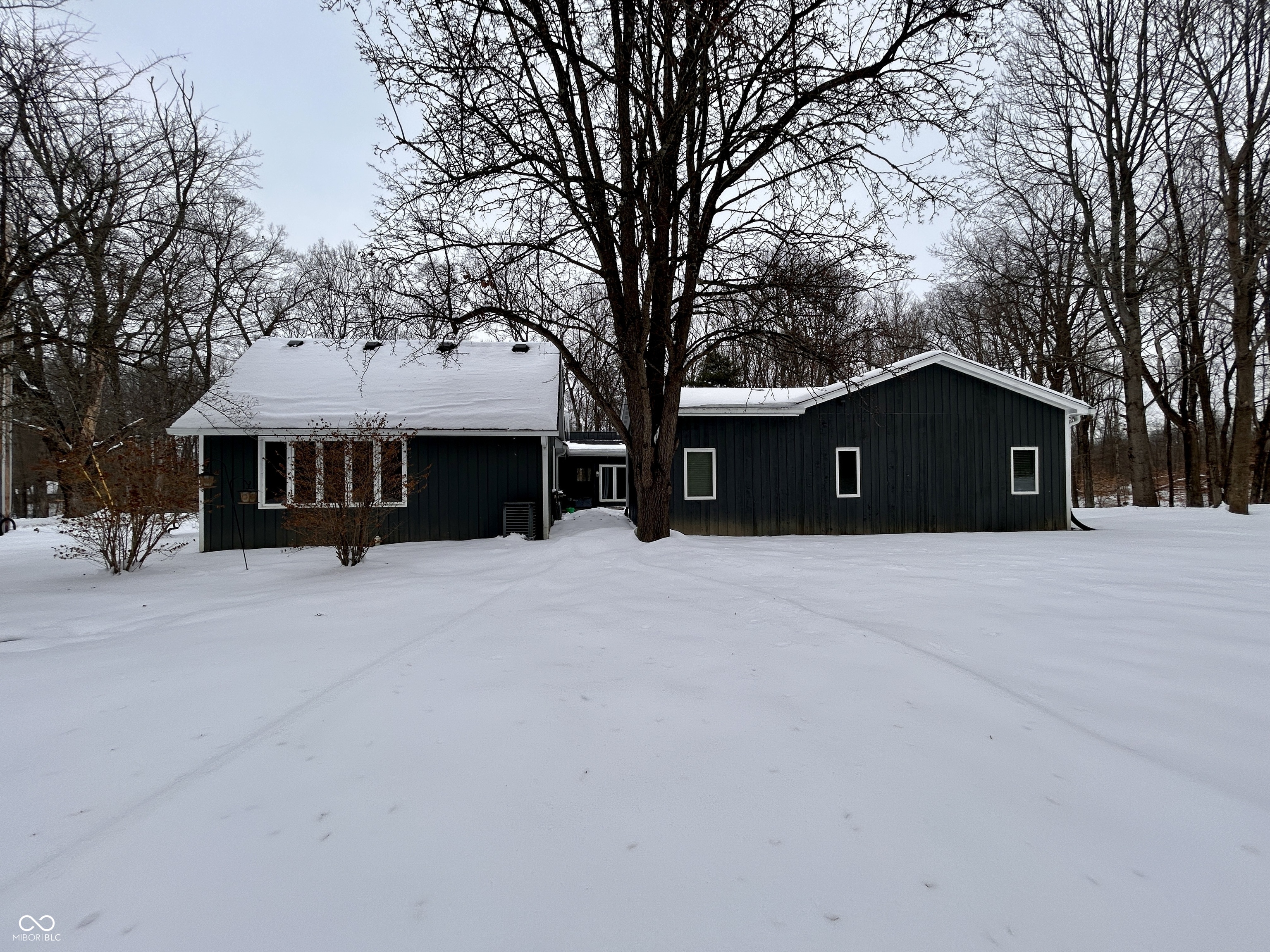 2495 Lenvoil Road Martinsville, IN 46151 - Photo 11 of 93