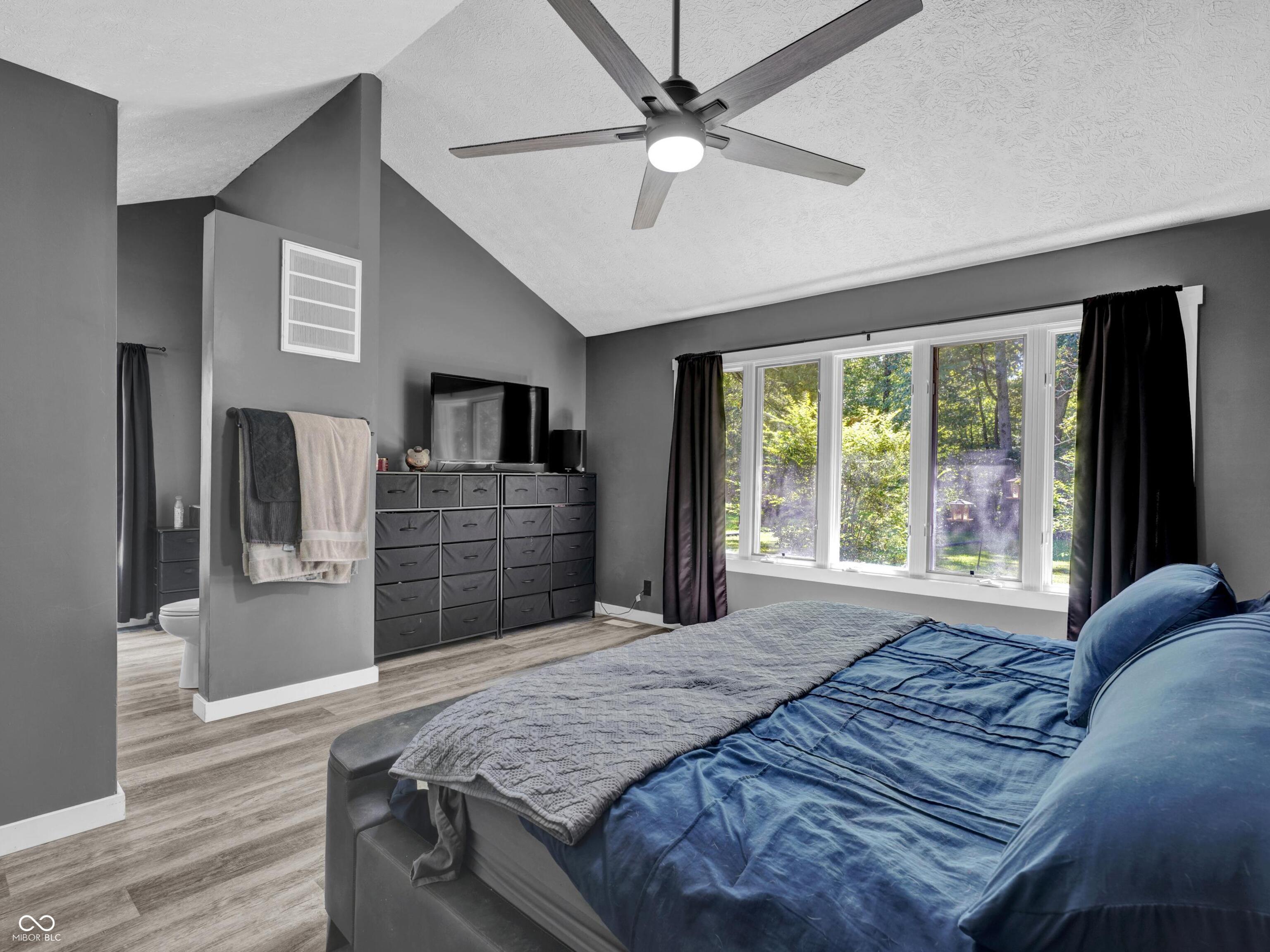 2495 Lenvoil Road Martinsville, IN 46151 - Photo 32 of 93