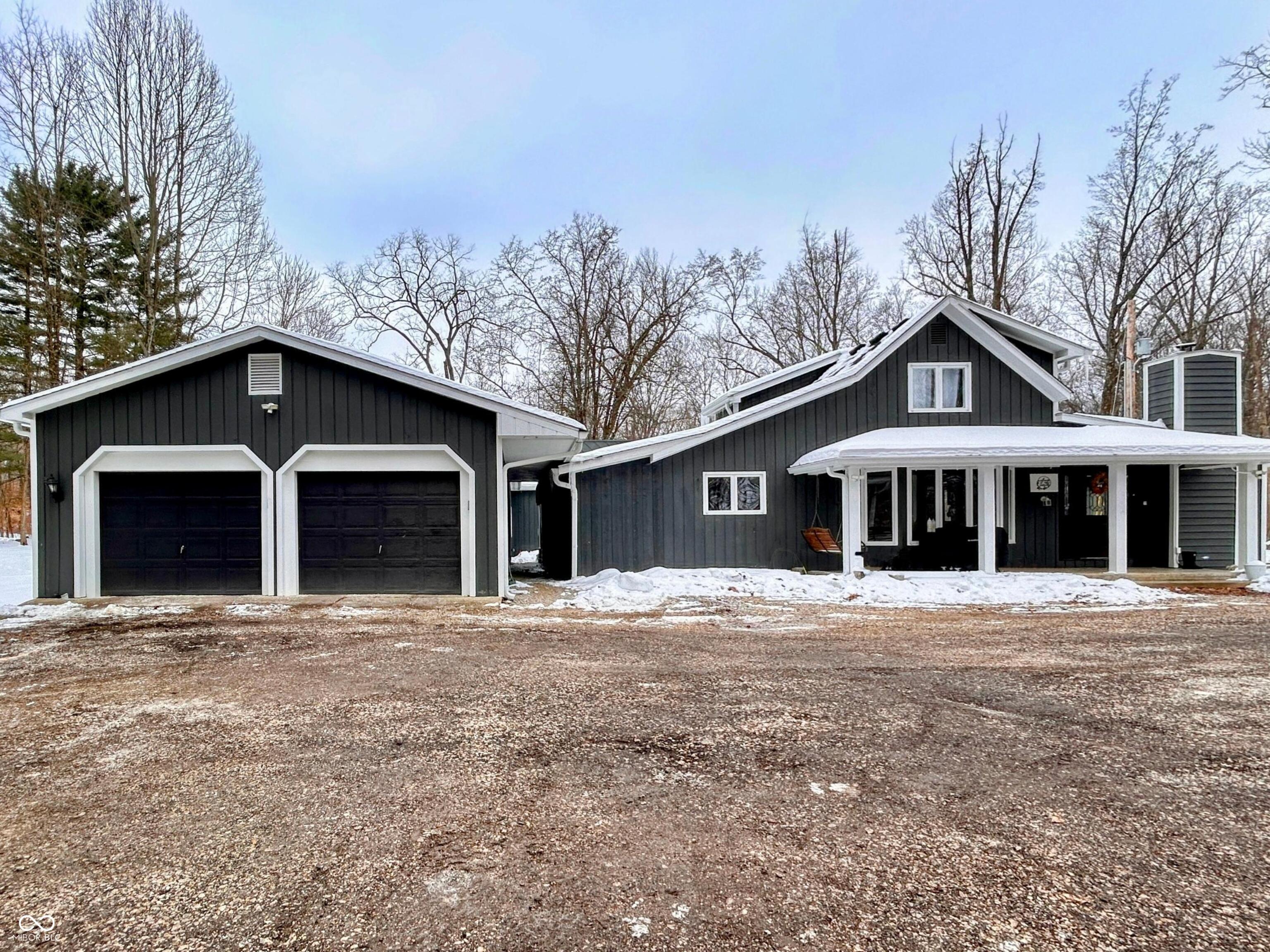 2495 Lenvoil Road Martinsville, IN 46151 - Photo 6 of 93