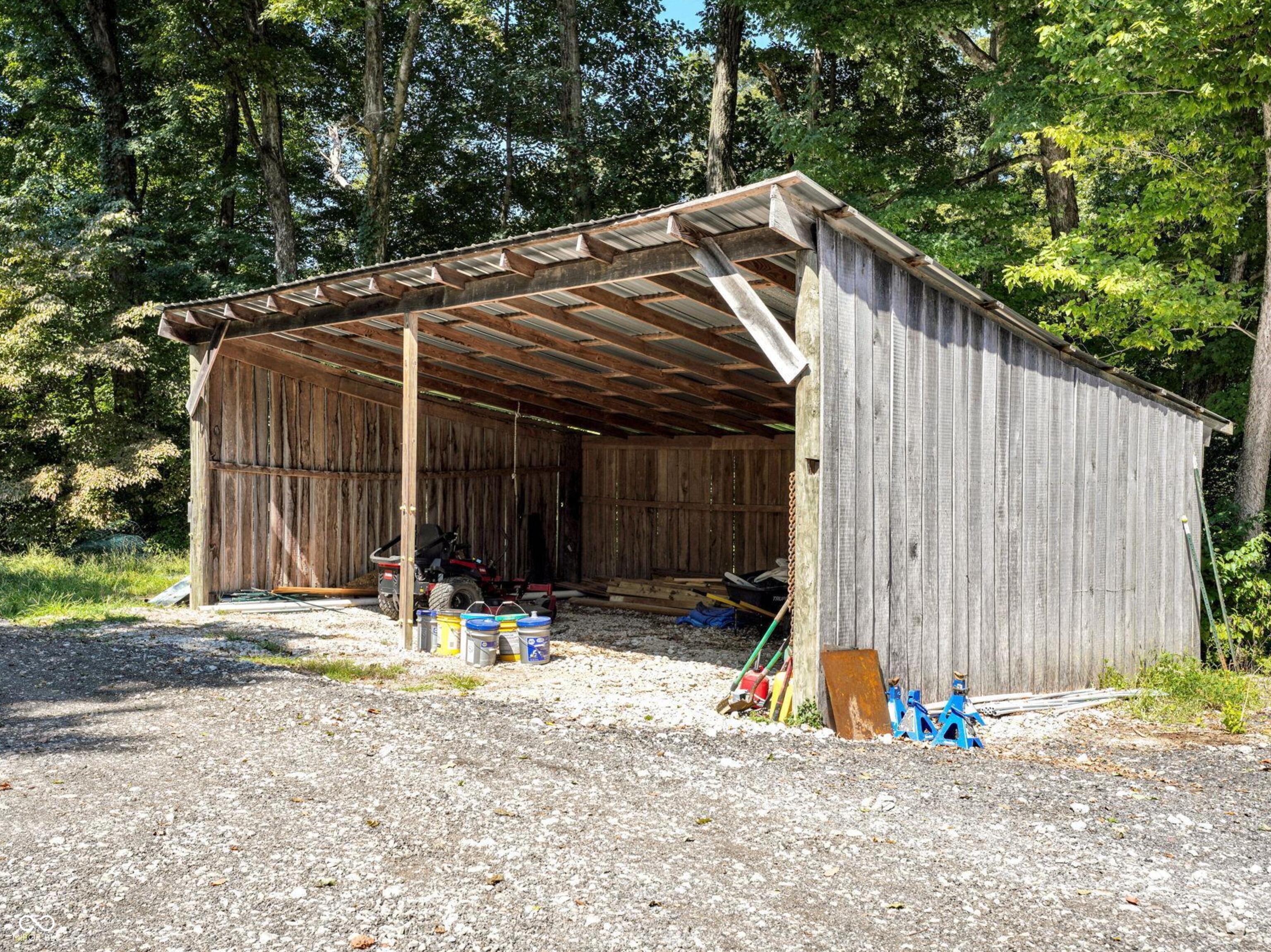 2495 Lenvoil Road Martinsville, IN 46151 - Photo 69 of 93