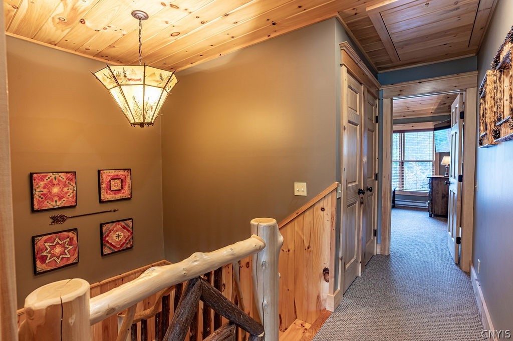 8 Rocky Point Circle Inlet, NY 13360 - Photo 13 of 37