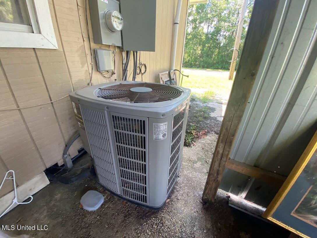 20230 Crowe Road Long Beach, MS 39560 - Photo 6 of 20 IMG_9421