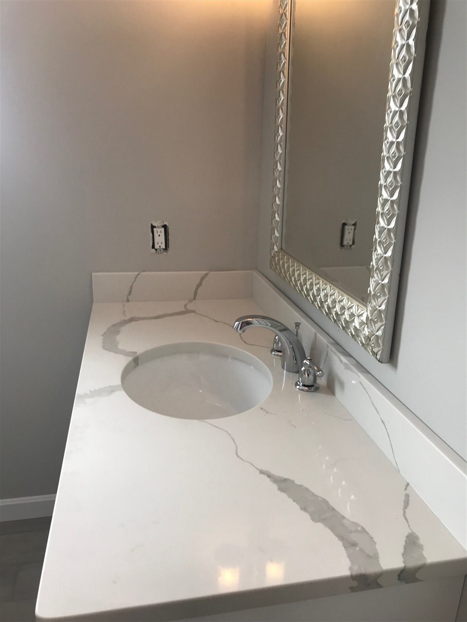 383 South Mammoth Road Manchester, NH 03103 - Photo 15 of 37 Gallery Image 15