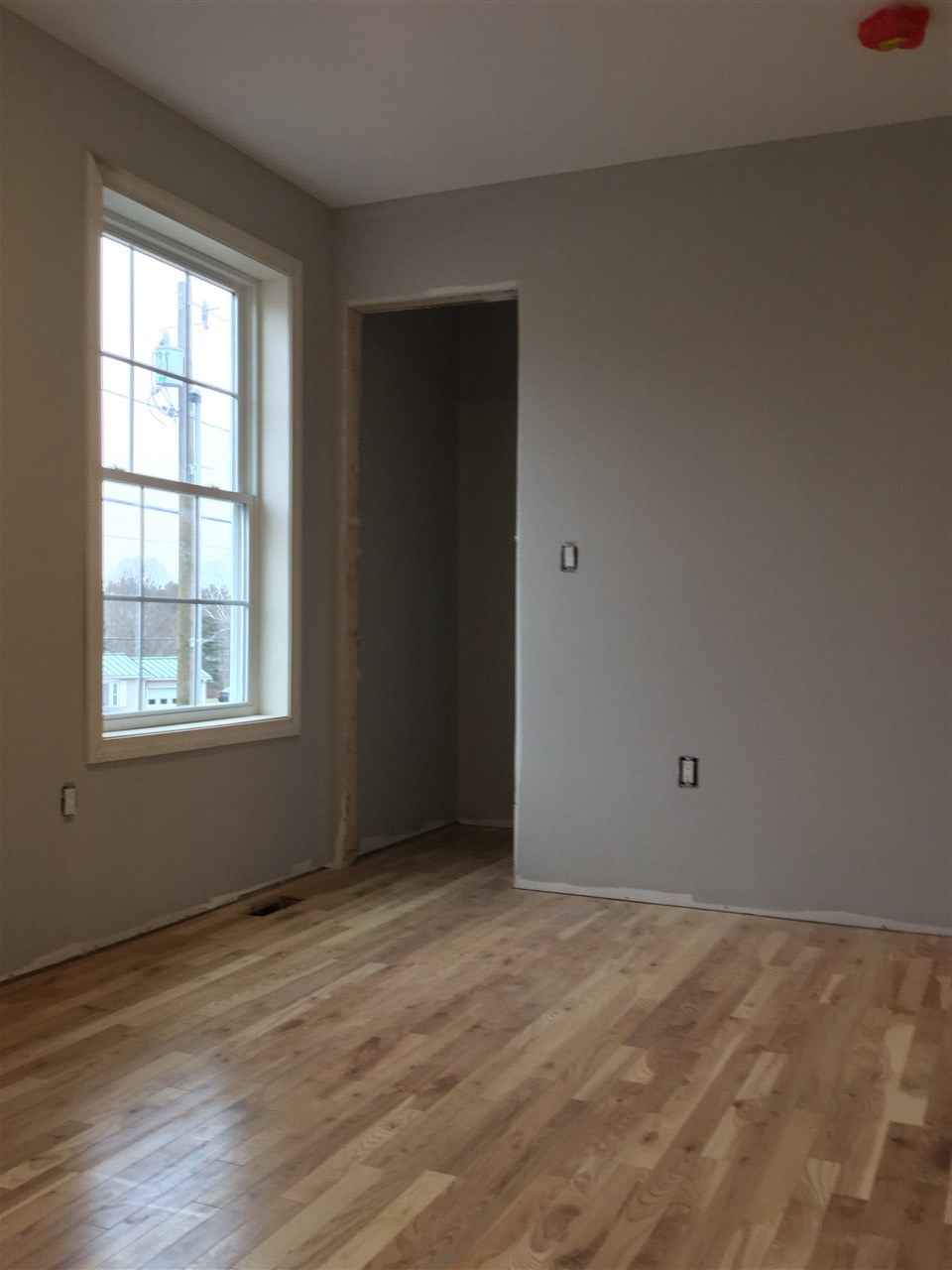 383 South Mammoth Road Manchester, NH 03103 - Photo 19 of 37 Gallery Image 19