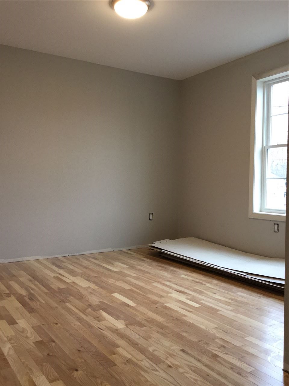 383 South Mammoth Road Manchester, NH 03103 - Photo 21 of 37 Gallery Image 21
