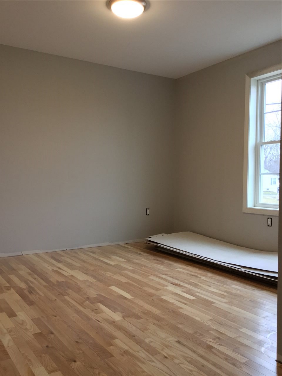 383 South Mammoth Road Manchester, NH 03103 - Photo 22 of 37 Gallery Image 22