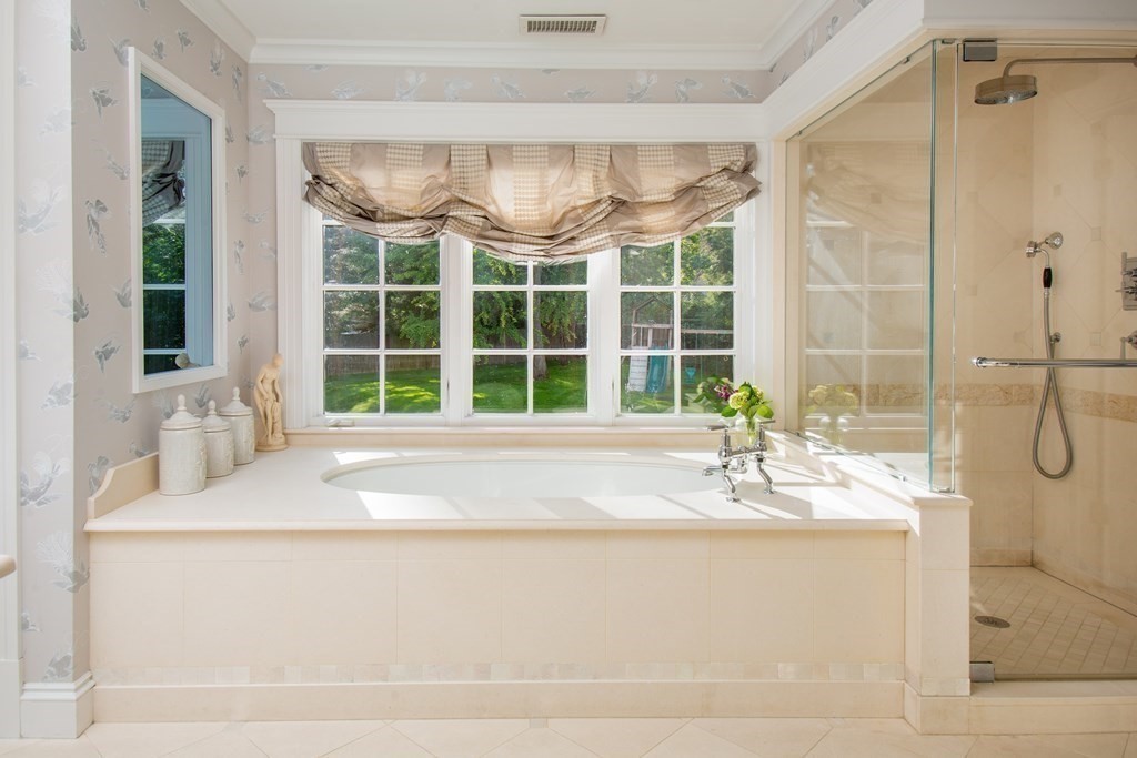 375 Lee Street Brookline, MA 02445 - Photo 19 of 32