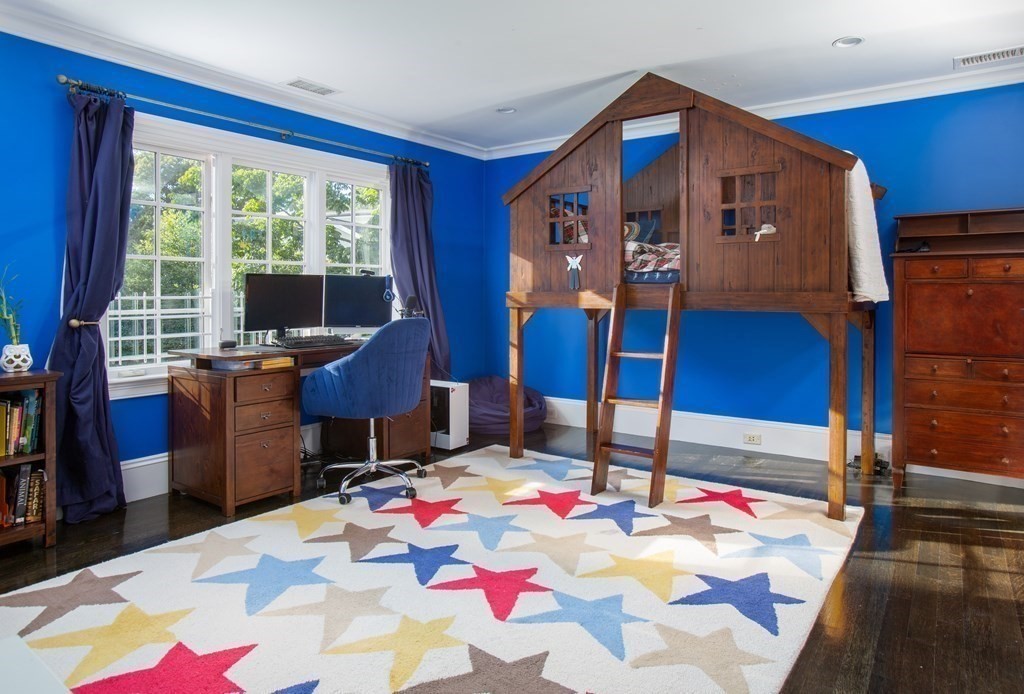 375 Lee Street Brookline, MA 02445 - Photo 21 of 32