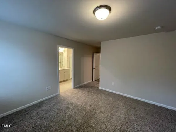 $1,750 | 214 Brook Farm Lane, Fuquay-Varina, NC 27526