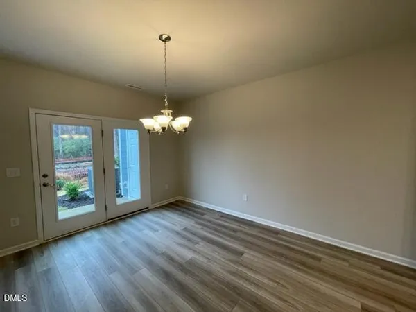 $1,750 | 214 Brook Farm Lane, Fuquay-Varina, NC 27526