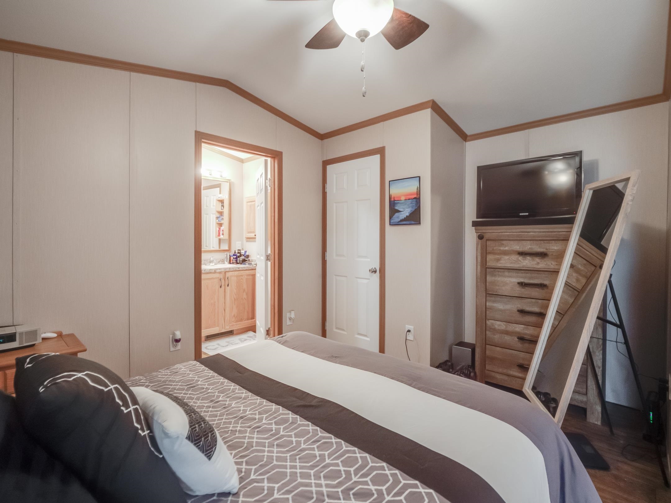 8 McKee Drive Concord, NH 03301 - Photo 17 of 29