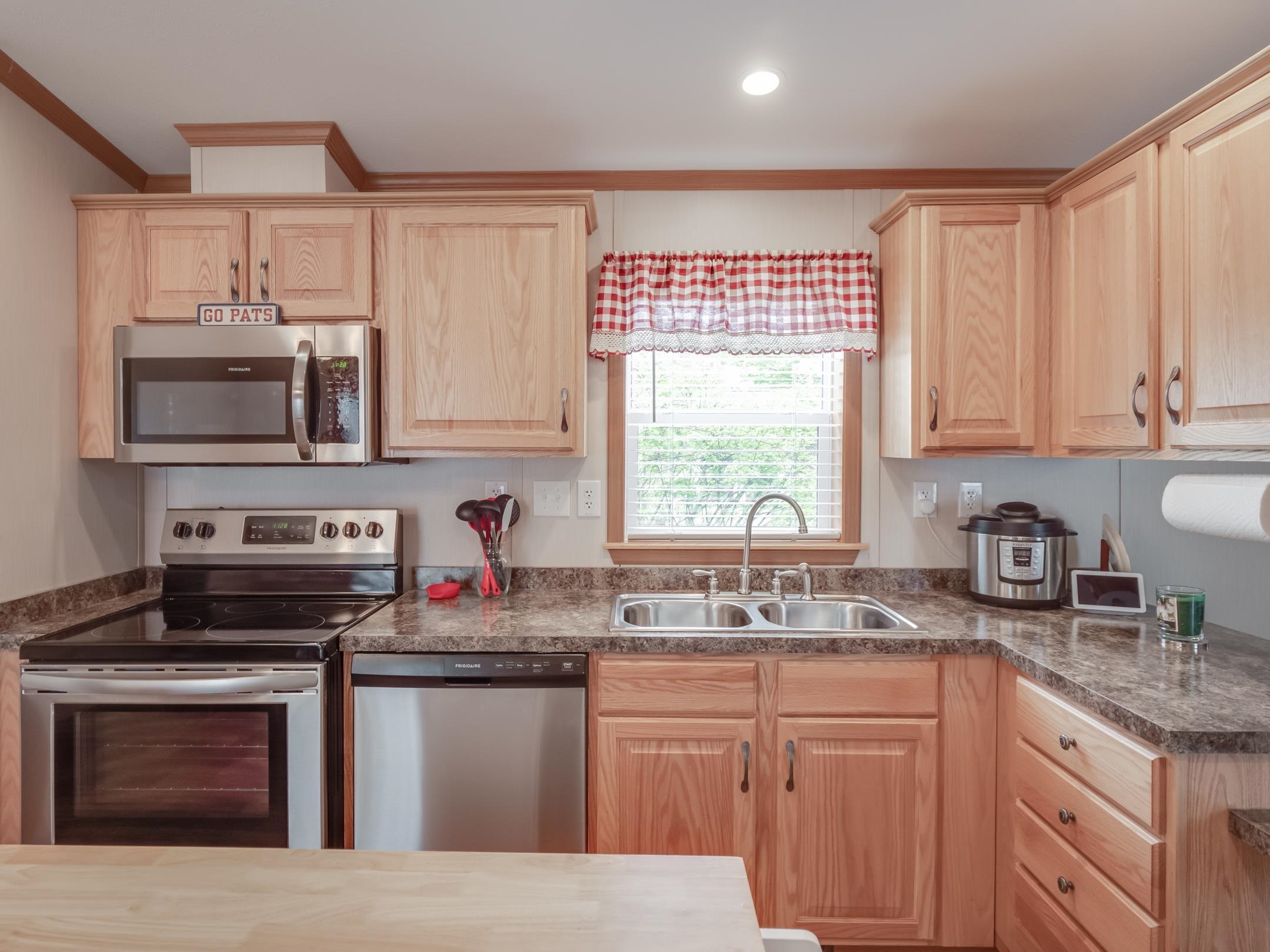 8 McKee Drive Concord, NH 03301 - Photo 8 of 29