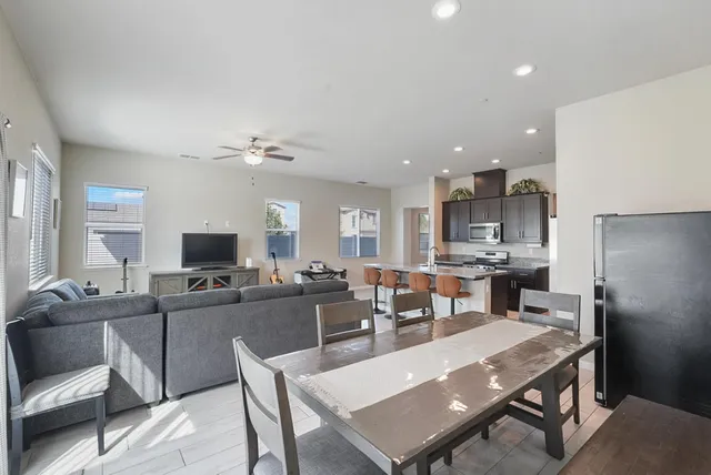 $585,000 | 396 Postma Street, Manteca, CA 95337