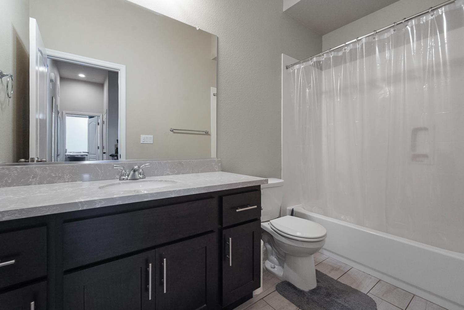 396 Postma Street Manteca, CA 95337 - Photo 19 of 31