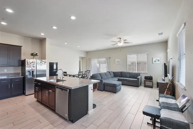 $585,000 | 396 Postma Street, Manteca, CA 95337