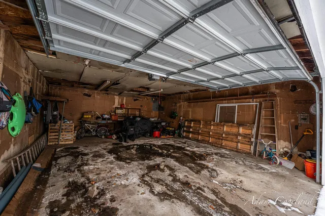 $299,000 | 3709 Boone Avenue Southwest, Wyoming, MI 49519