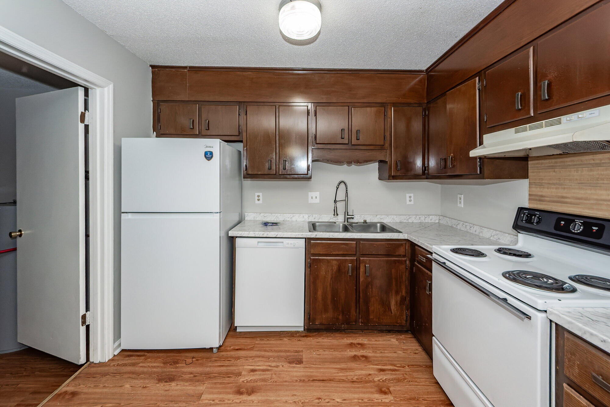 296 Fleming Road, Unit A Charleston, SC 29412 - Photo 12 of 28 12