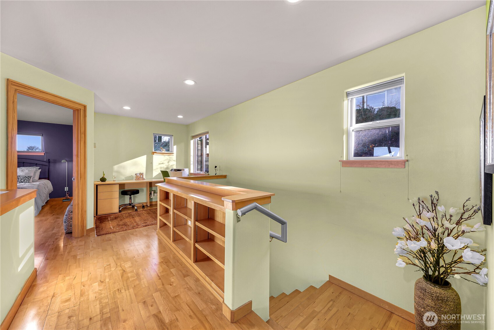 106 North State Street Bellingham, WA 98225 - Photo 21 of 34 a very nice looking room with a large window