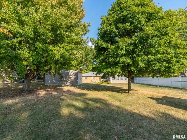 $234,900 | 337 Grace Street, Brimfield, IL 61517