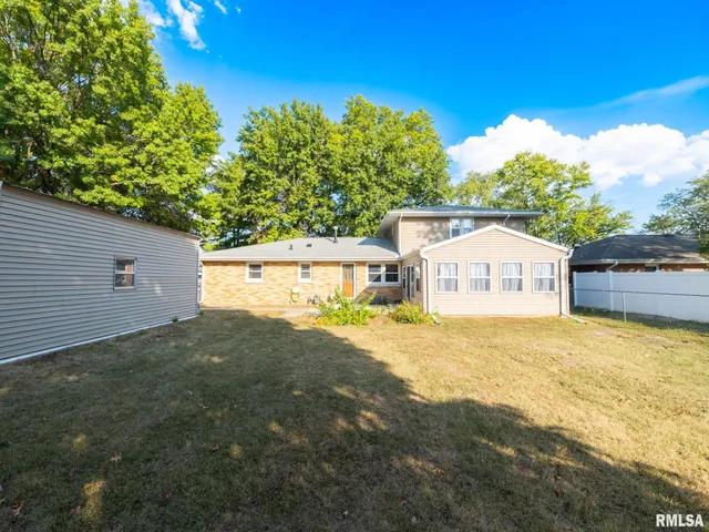 $234,900 | 337 Grace Street, Brimfield, IL 61517