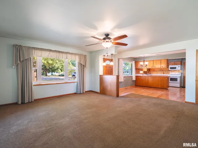 $234,900 | 337 Grace Street, Brimfield, IL 61517