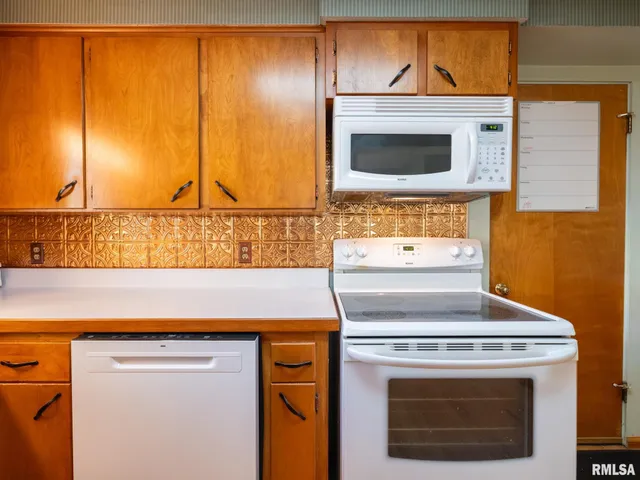 $234,900 | 337 Grace Street, Brimfield, IL 61517