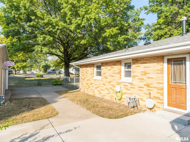 $234,900 | 337 Grace Street, Brimfield, IL 61517