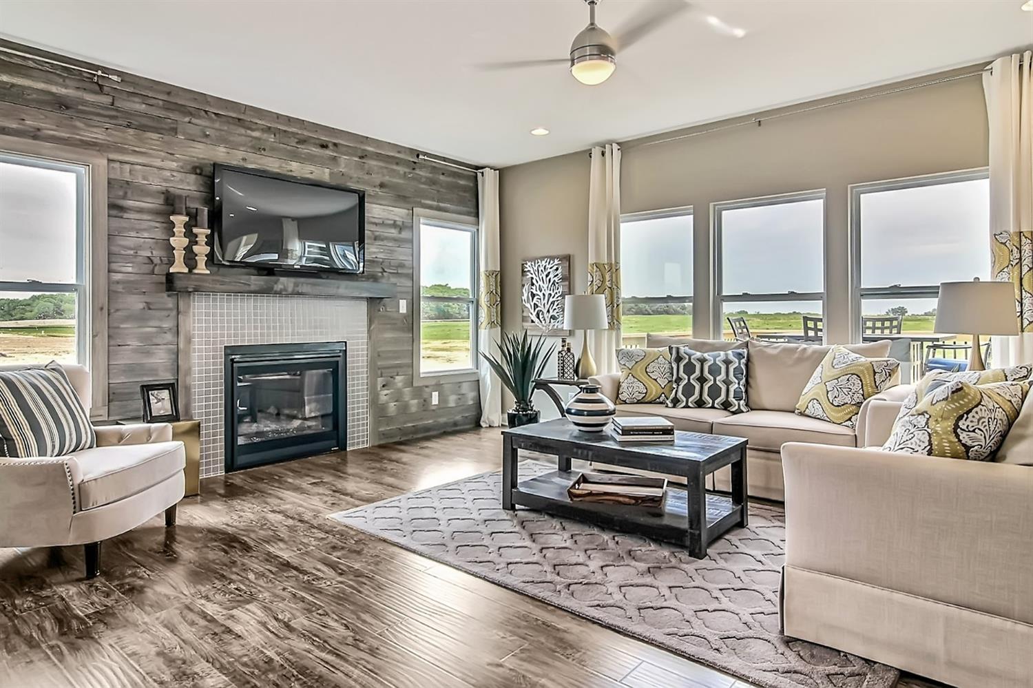 5869 Burr Rdg Circle Crown Point, IN 46307 - Photo 4 of 17 1500x999