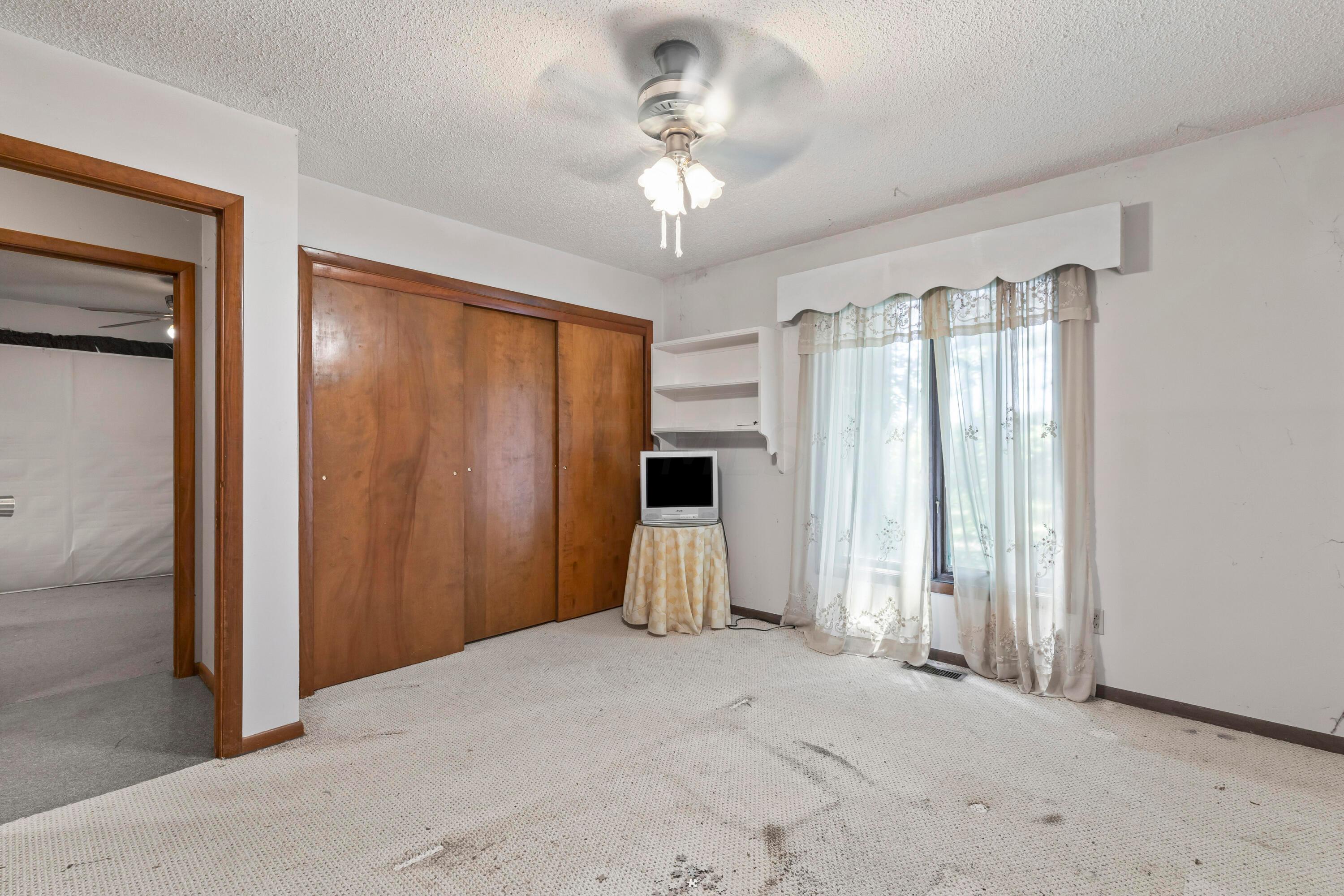 209 Greenbrier Road Sunbury, OH 43074 - Photo 51 of 73 52-print-209GreenbrierRoad_Hommati102 (2