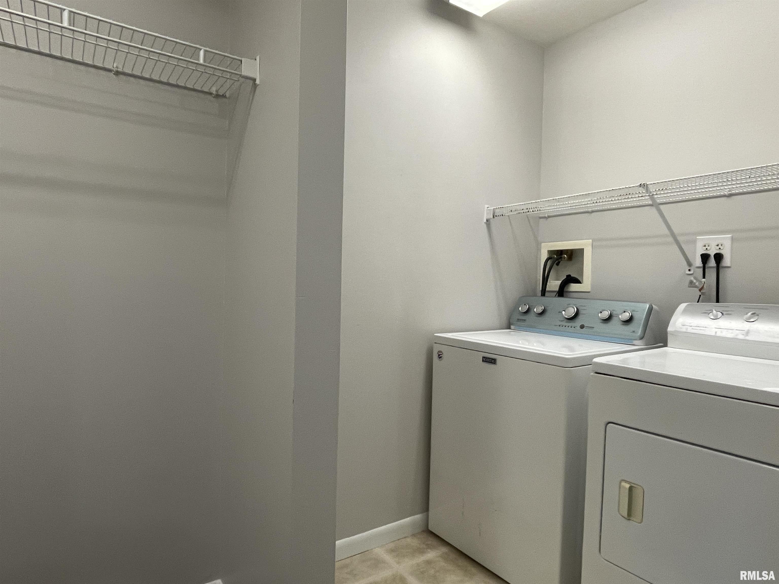 902 North Sheridan Road Peoria, IL 61606 - Photo 18 of 30 Gallery Image 18
