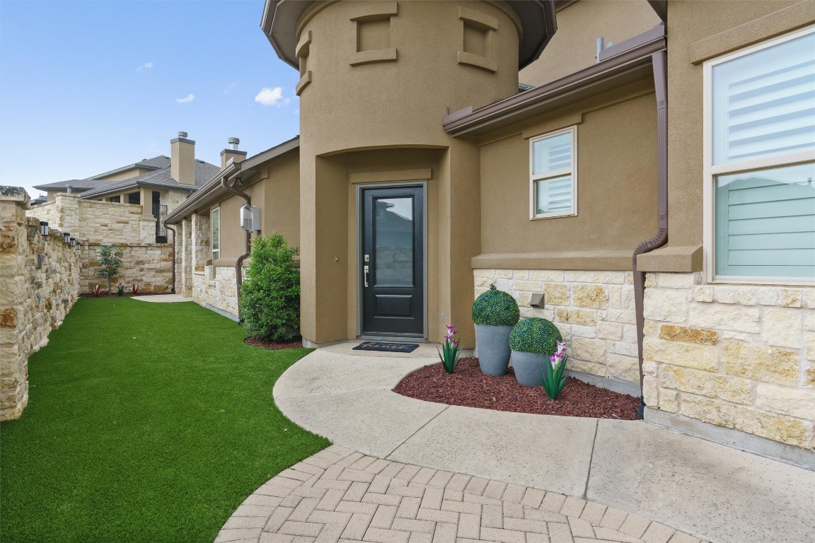 101 Red Rose Drive Georgetown, TX 78628 - Photo 1 of 1 Gallery Image 1