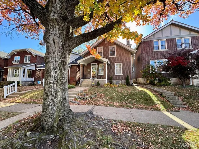 $234,900 | 4024 Wyoming Street, St. Louis, MO 63116