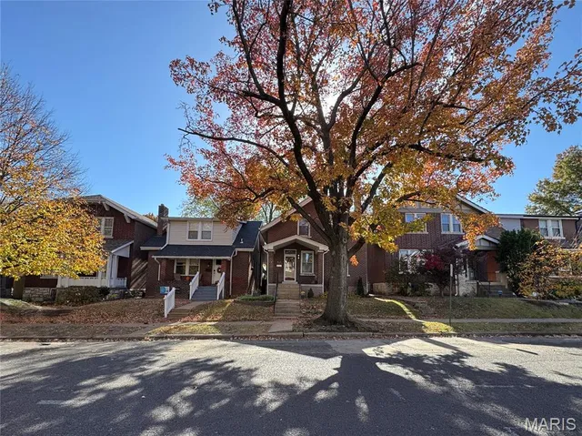 $234,900 | 4024 Wyoming Street, St. Louis, MO 63116
