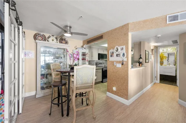 $149,900 | 3550 Bay Sands Drive, Unit 1070, Laughlin, NV 89029