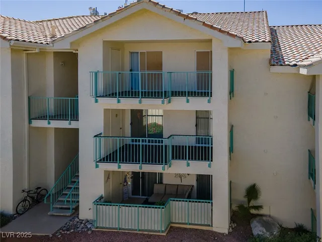$149,900 | 3550 Bay Sands Drive, Unit 1070, Laughlin, NV 89029