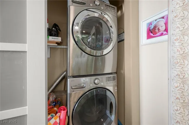 $149,900 | 3550 Bay Sands Drive, Unit 1070, Laughlin, NV 89029