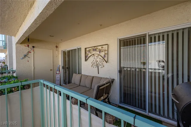 $149,900 | 3550 Bay Sands Drive, Unit 1070, Laughlin, NV 89029
